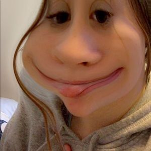 Meet your Posher, Ashlee